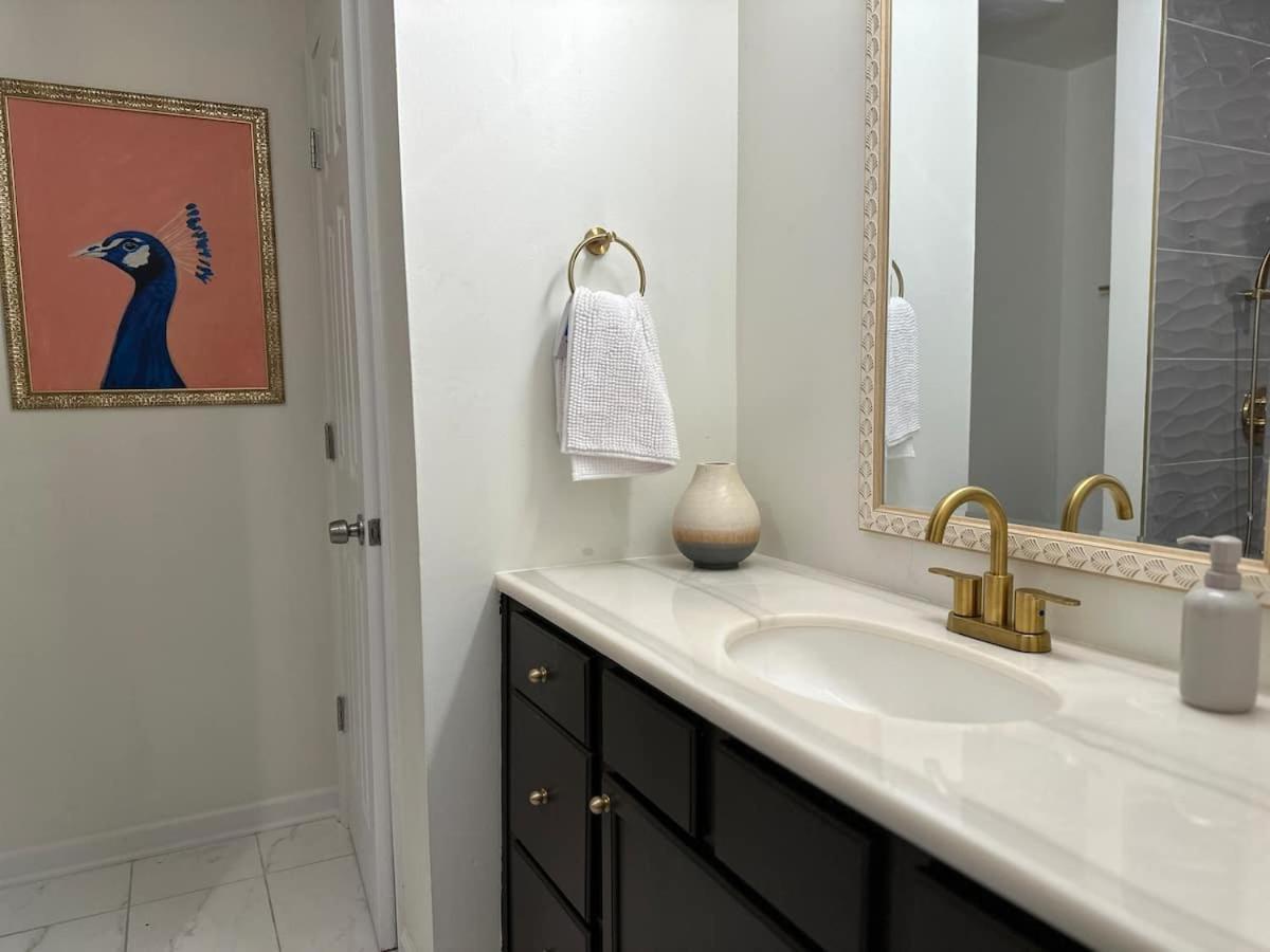 Vine City Home - Duplex - 3 Mins From Gwcc & Mercedes- Benz Stadium AtlantaAtlanta  Kültér fotó